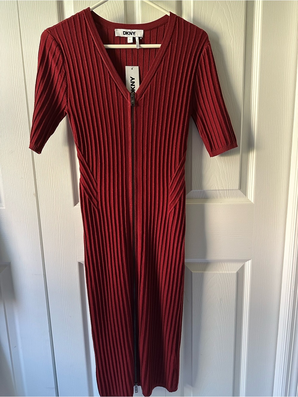 223 NWT DKNY Ribbed Zip-Front Midi Dress in Merlot